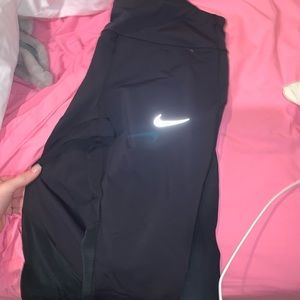 Nike Medium Drifit Leggings New
